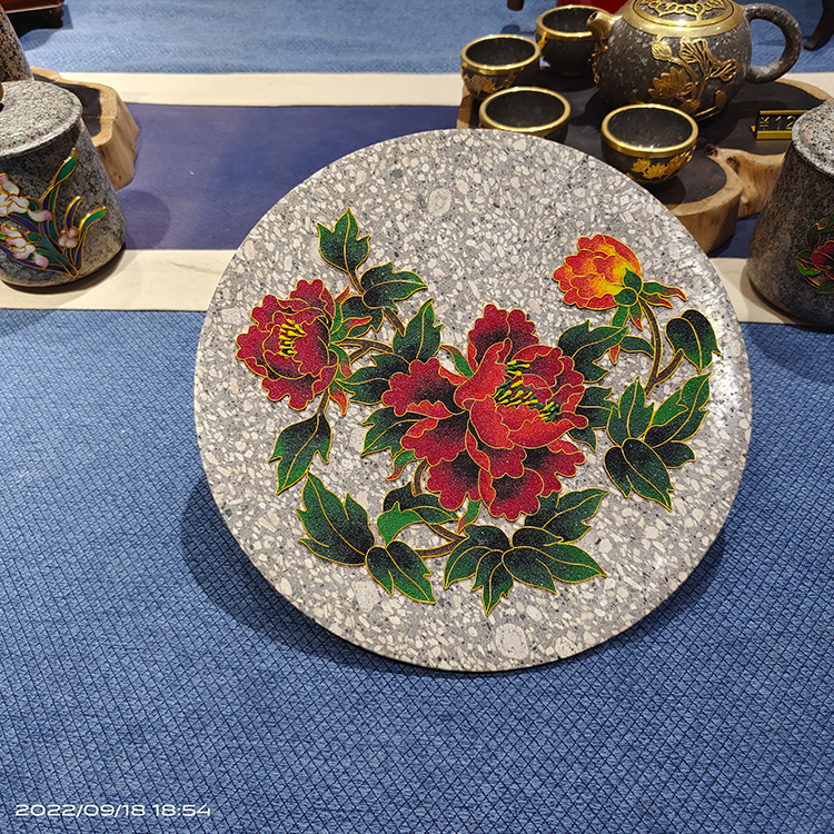 麦饭石景泰蓝掐丝珐琅赏盘